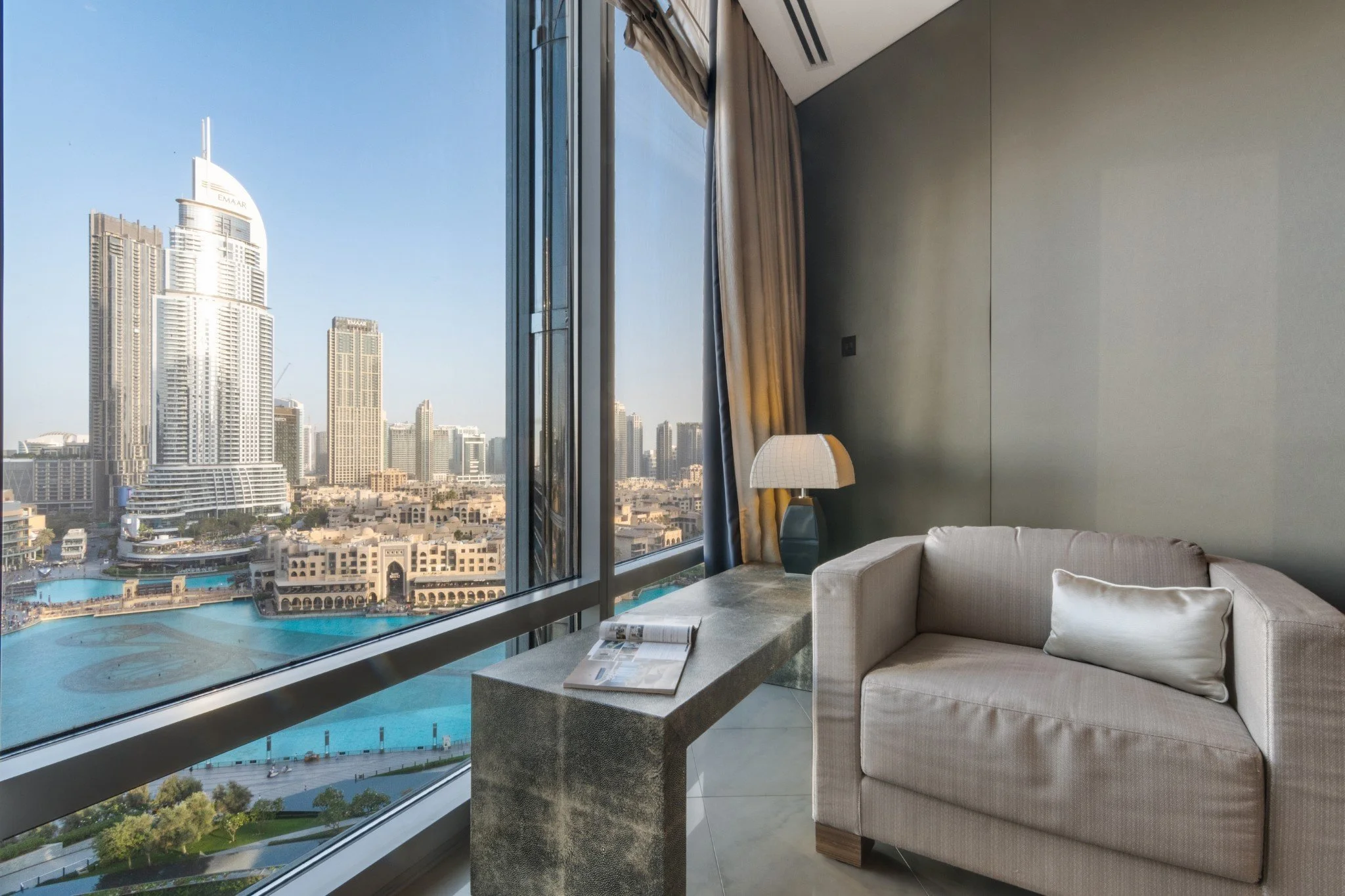 Armani residences burj khalifa deals